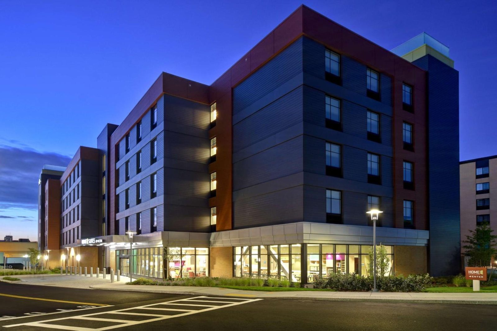 Home2 Suites By Hilton Boston South Bay — photo 5