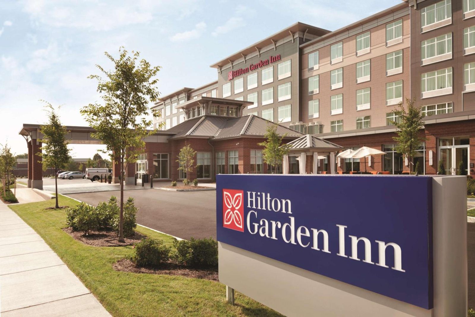 Hilton Garden Inn Boston Logan Airport — photo 6