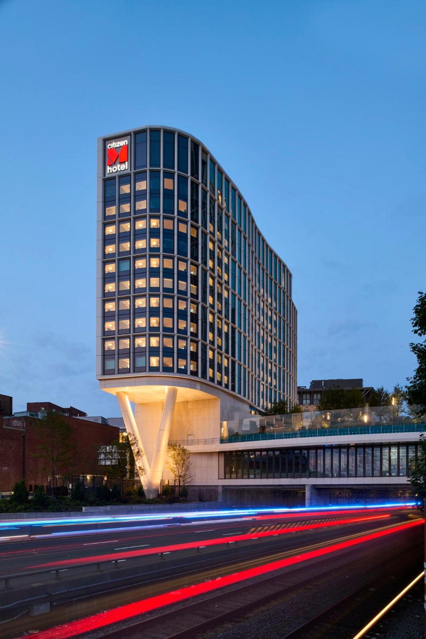 citizenM Boston Back Bay — photo 2