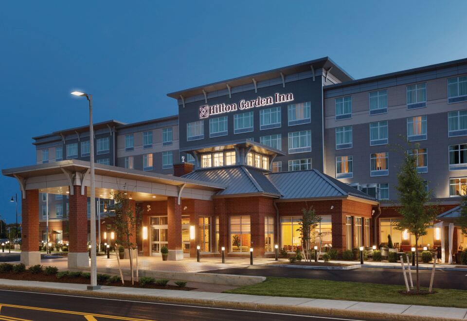 Hilton Garden Inn Boston Logan Airport